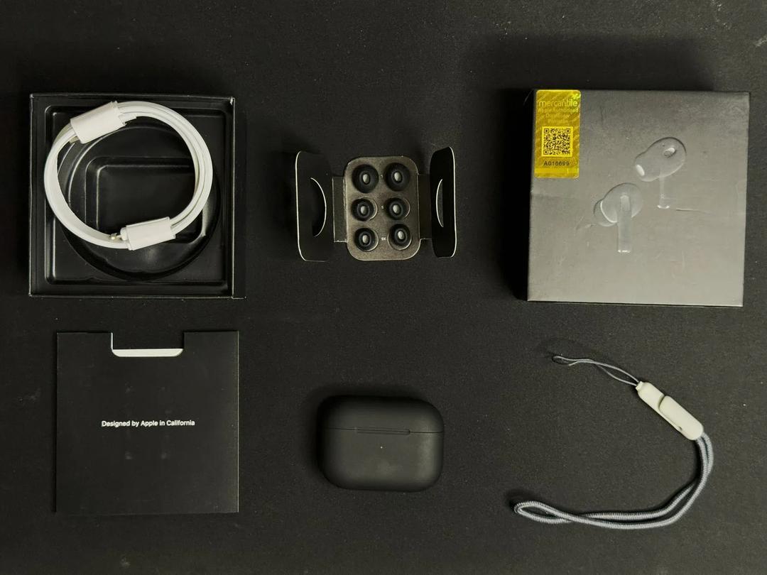 Black Airpods with Long-Lasting Battery & Fast Charge